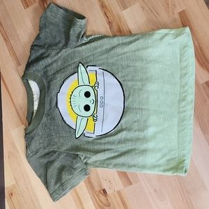 Star Wars Mandalorian the Child 3T toddler t-shirt Worn